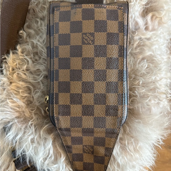 Louis Vuitton Authentic Damier Geronimos Crossbody or Fanny pack bag - Picture 7 of 11